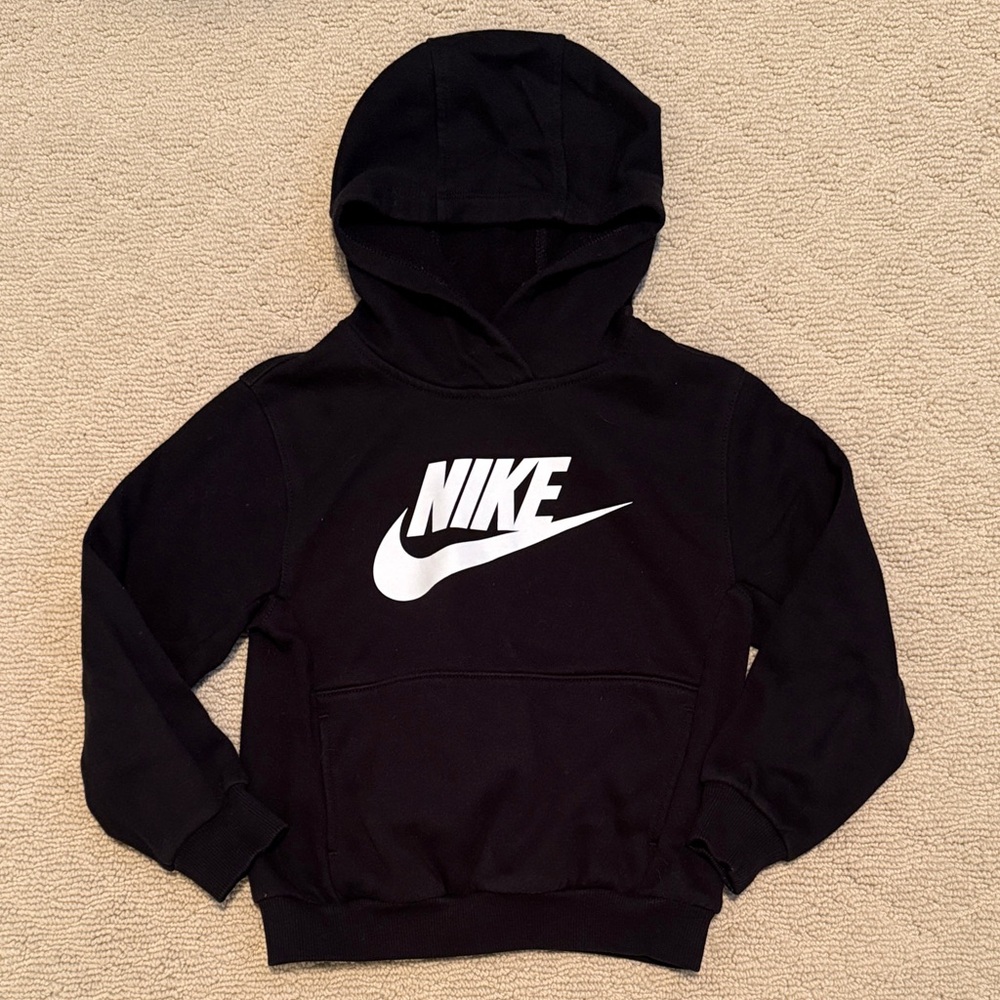 Nike Kids Medium Black and White Hoodie